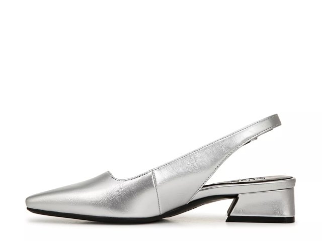 Naturalizer Ginger Pump