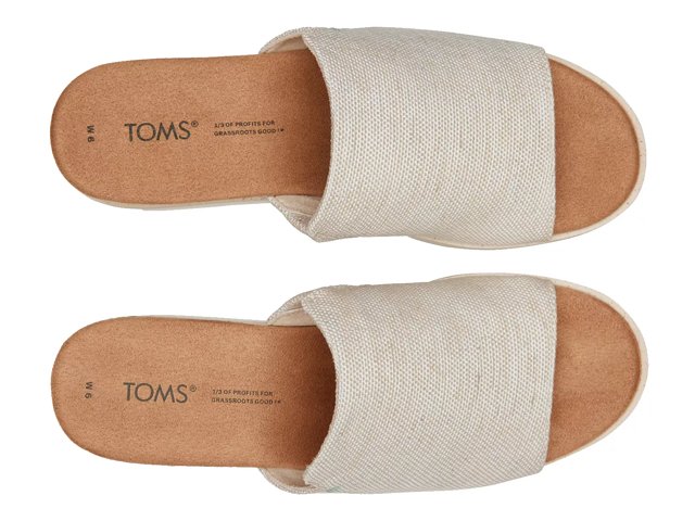 Toms slides discount