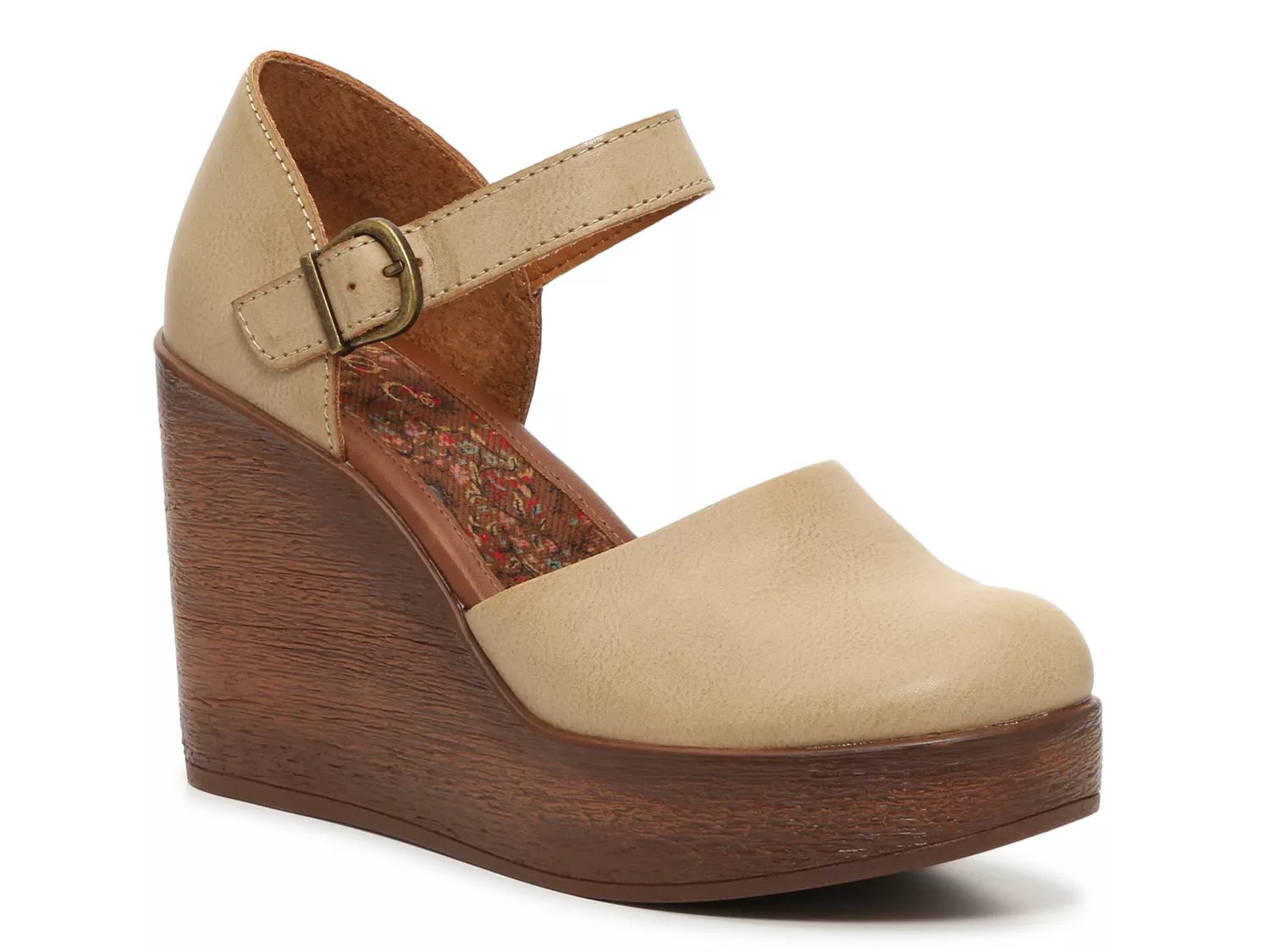 Born store concept wedges