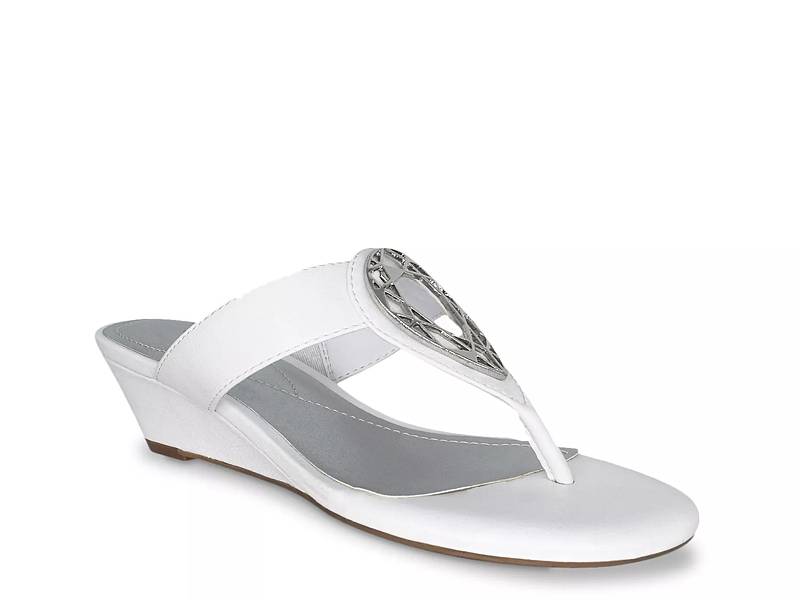 Ediva Wedge Flip-Flops