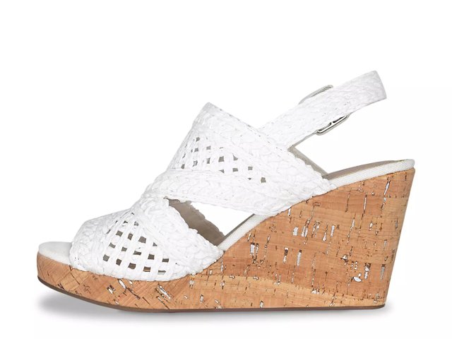 White wedge sales sandals dsw