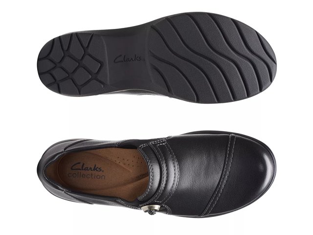 Clarks leather slip on outlet