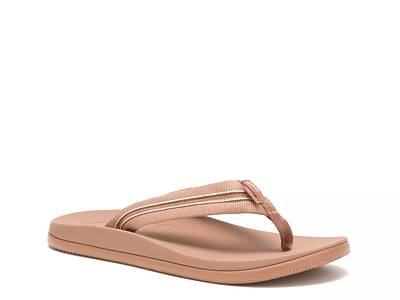 Chacos rose gold hot sale