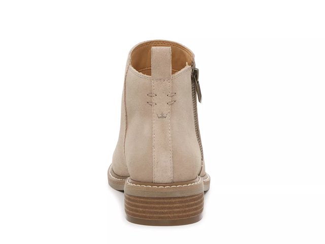 Dolce vita on sale women's findley boot