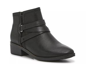 Black leather clearance booties dsw