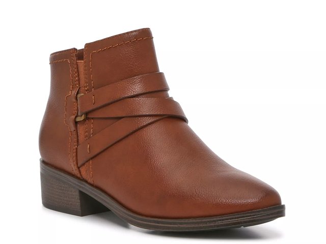 Dsw bare traps new arrivals