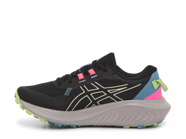 Women's fresh foam roav pride pack hot sale