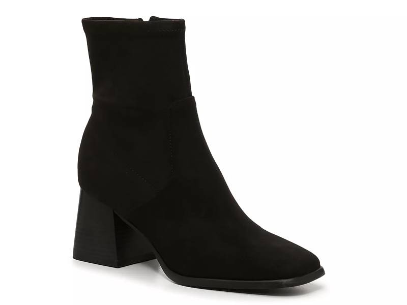 Marc fisher black suede boots store