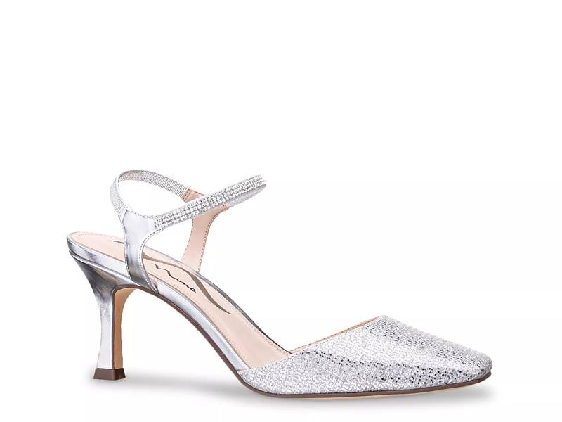 Betsey Johnson Ethan Pump
