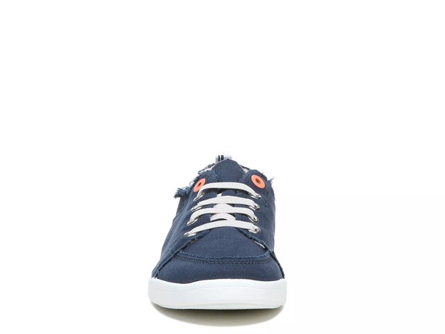 Pismo Sneaker
