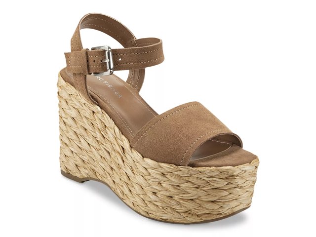 Marc fisher sales platform sandals