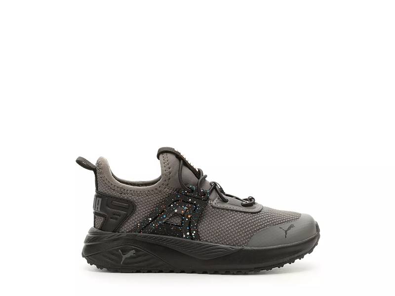 Pacer next cage jr hot sale sneakers