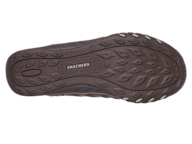 Skechers Relaxed Fit Breathe-Easy Remember Me Sneaker - Free Shipping | DSW