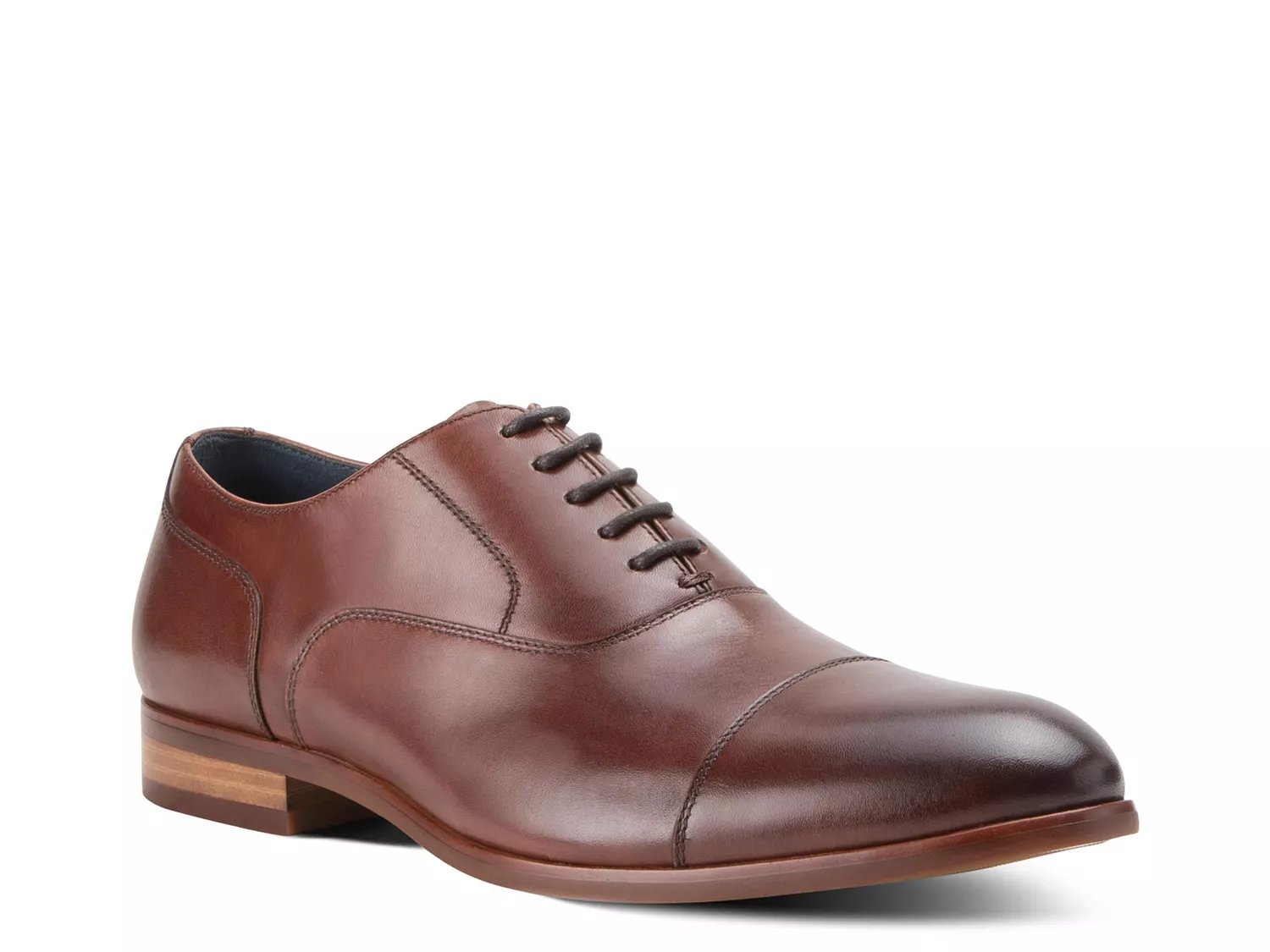 Clark t9 deals cap toe oxford