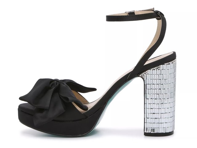 Aida cheap platform sandal