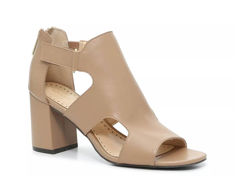 Adrienne vittadini best sale shoes dsw