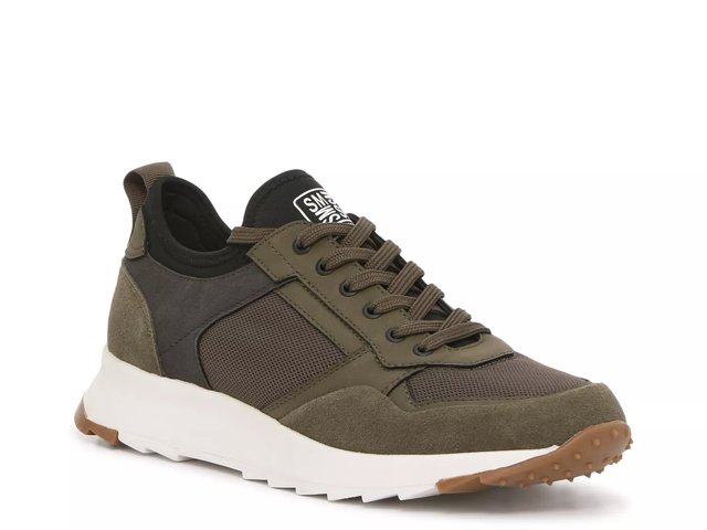 Steve Madden Proper Jogger Sneaker