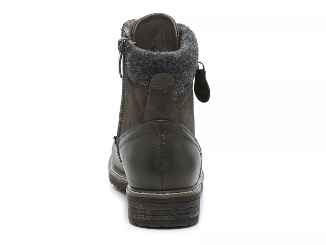 Spring step hunnie bootie top