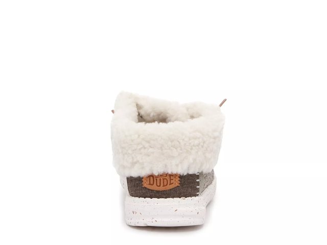 hey dude women's wendy corduroy slip ons