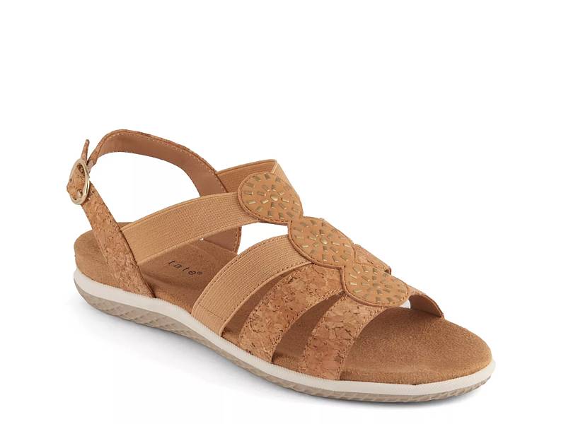 Clarks womens leisa janna best sale strap sandals