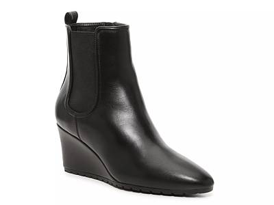 Anne klein hot sale wedge booties