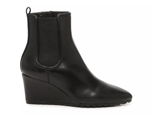 Anne klein cheap black booties