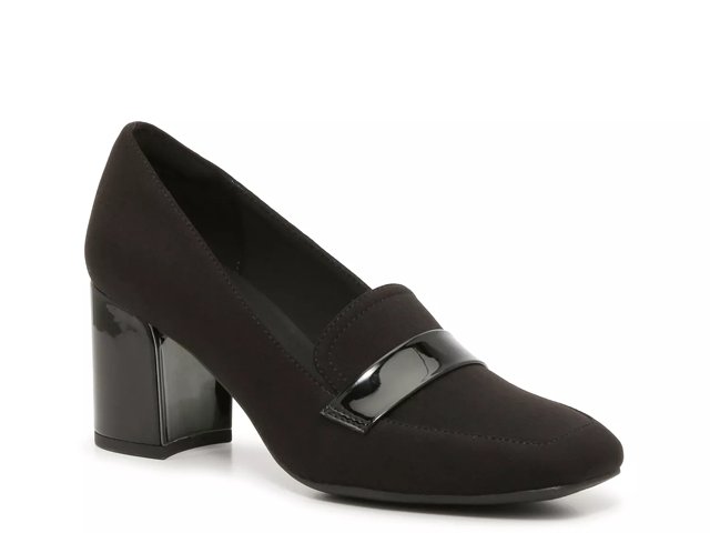 Anne Klein Teo Pump