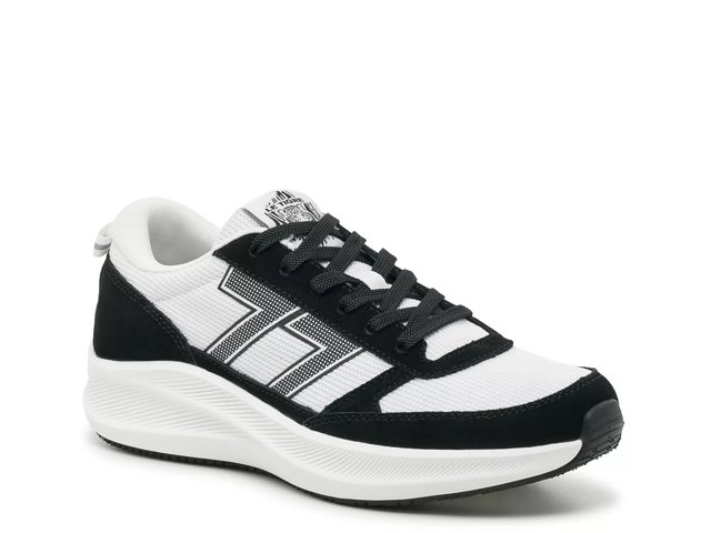 Sneakers go sexy online