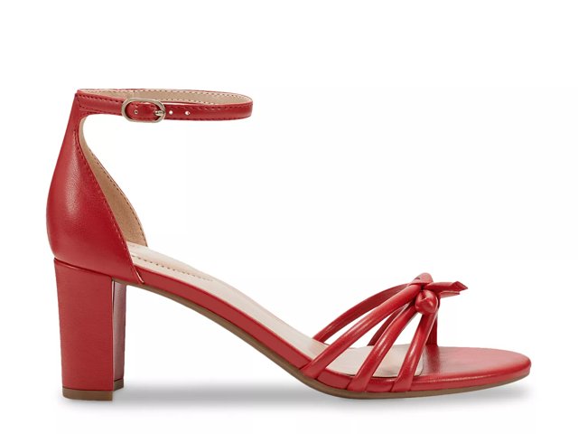 Bandolino Paisler Sandal
