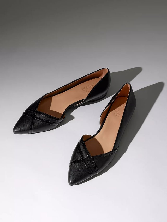 Naturalizer black leather flats shop