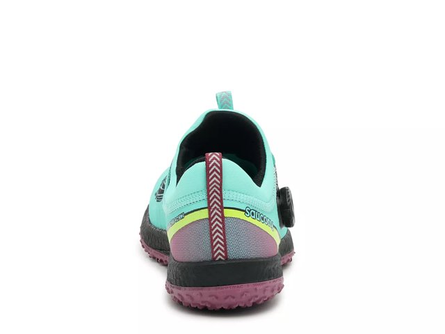 Saucony running shoes 2025 women's sale