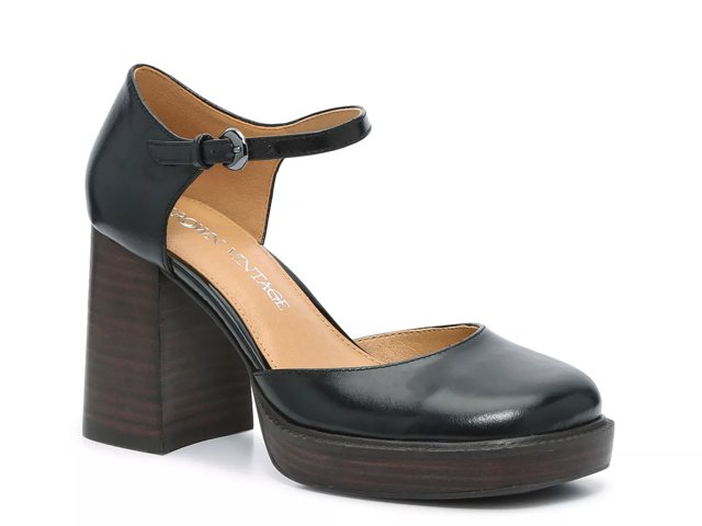 Crown deals vintage heels