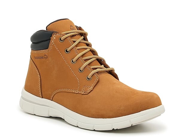 Boots (बूट्स) - Upto 50% to 80% OFF on Boots For Men Online at Best Prices  In India