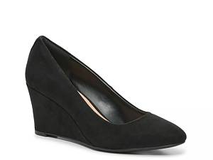 Dsw black wedge store shoes