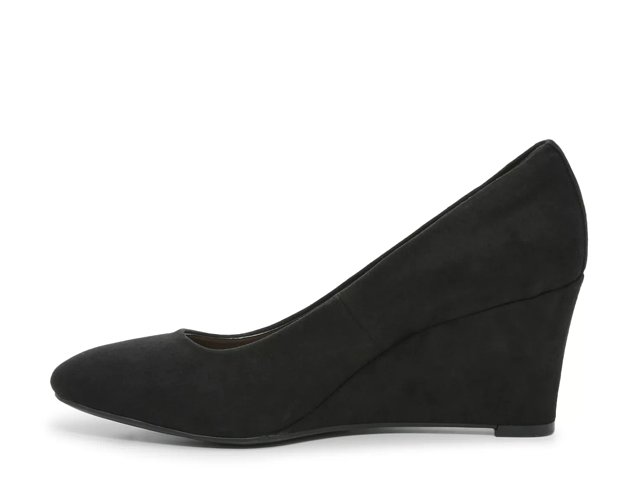 Kelly & katie cilasa wedge pump clearance