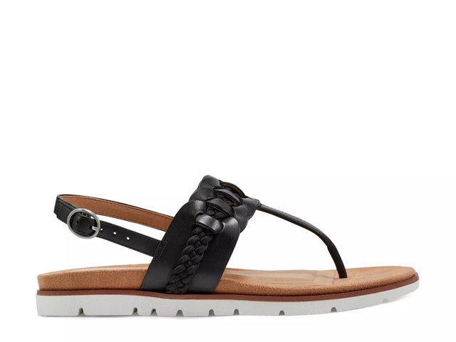 Easy spirit thong sandals 2025