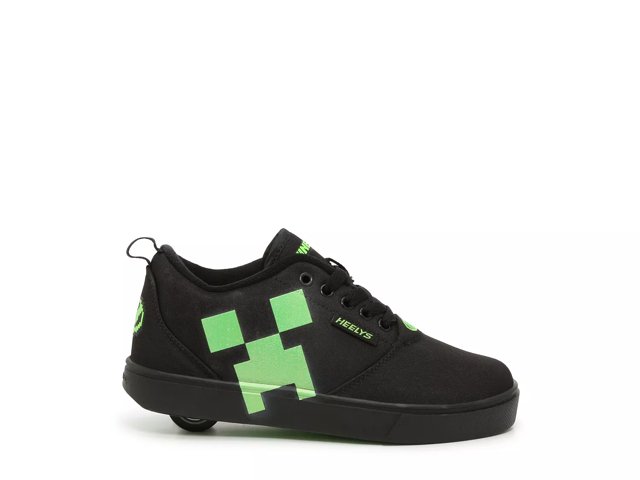 Skate shoes cheap under $20