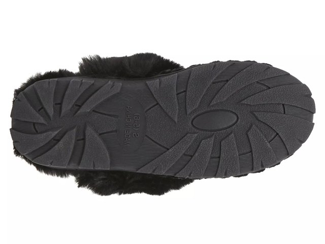 Kelly & Katie Women's Kennedy Chenille Scuff Slipper