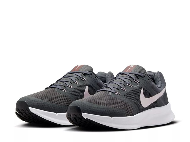 Run swift women's running shoes gray bronze sales