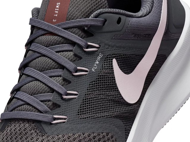Nike women's run swift sale