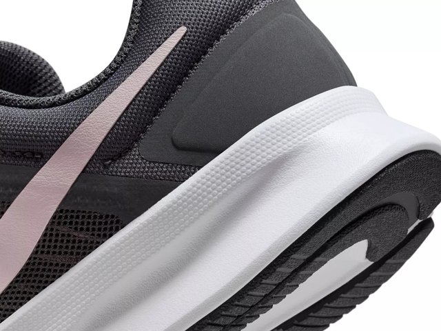 Run swift nike womens online