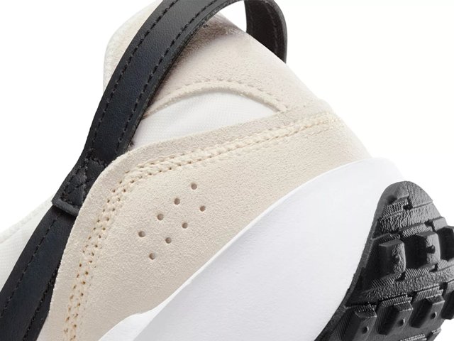 Nike Waffle Debut Running Shoe Women s Free Shipping DSW