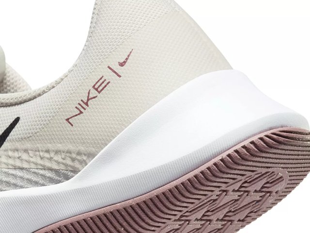 Free rn flyknit dsw deals