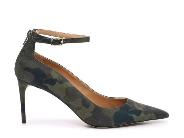 Jessica simpson on sale camo heels