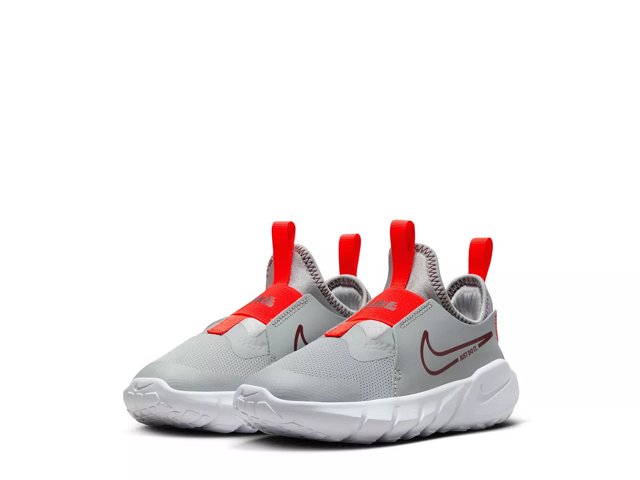 Nike pull on sneaker discount
