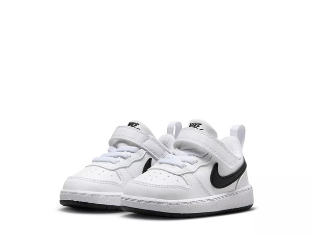 Nike sneaker outlet court borough low