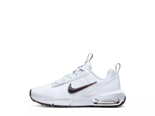 Air max axis kids discount