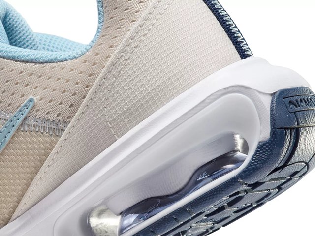 kids white nike air max