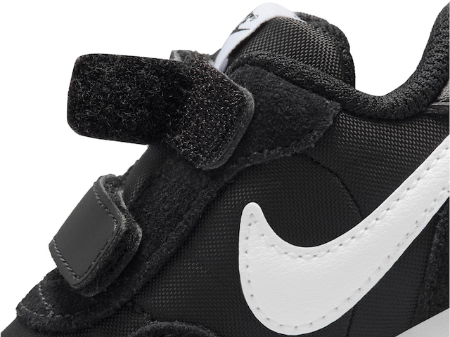 Nike MD Valiant Sneaker Kids\' Free | Shipping - DSW 