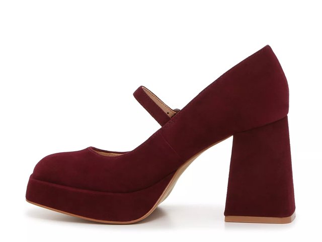 Burgundy pumps dsw best sale
